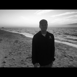 Meet your Posher, Christian